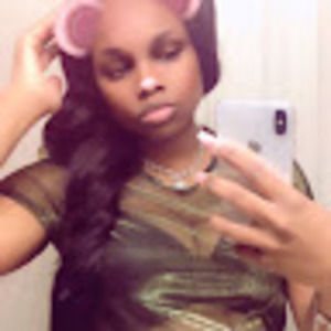 Meet your Posher, Liesha